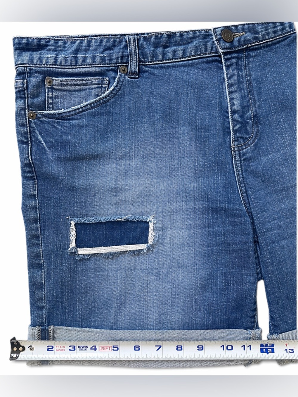 Calvin Klein Women’s Distressed Blue Denim Jean Shorts 33/16 - Picture 4 of 9
